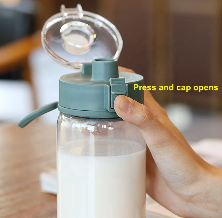 BPA-free Tritan bottle with a one-handed push-button cap, built for your daily Elevon routine. Add your drops, fill, and go — light enough for your bag, sturdy enough for daily use.